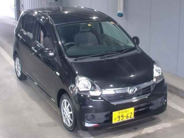 6044 DAIHATSU MIRA E S LA300S 2016 г. (JU Nara)